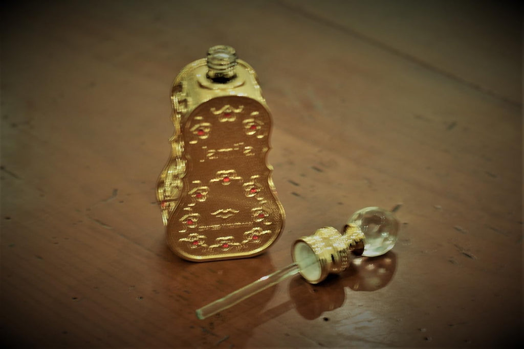Swiss Arabian Layali Rouge - Luxury Products From Dubai - Long Lasting Personal Perfume Oil Fragrance - A Seductive Signature Aroma - 0.5 Oz
