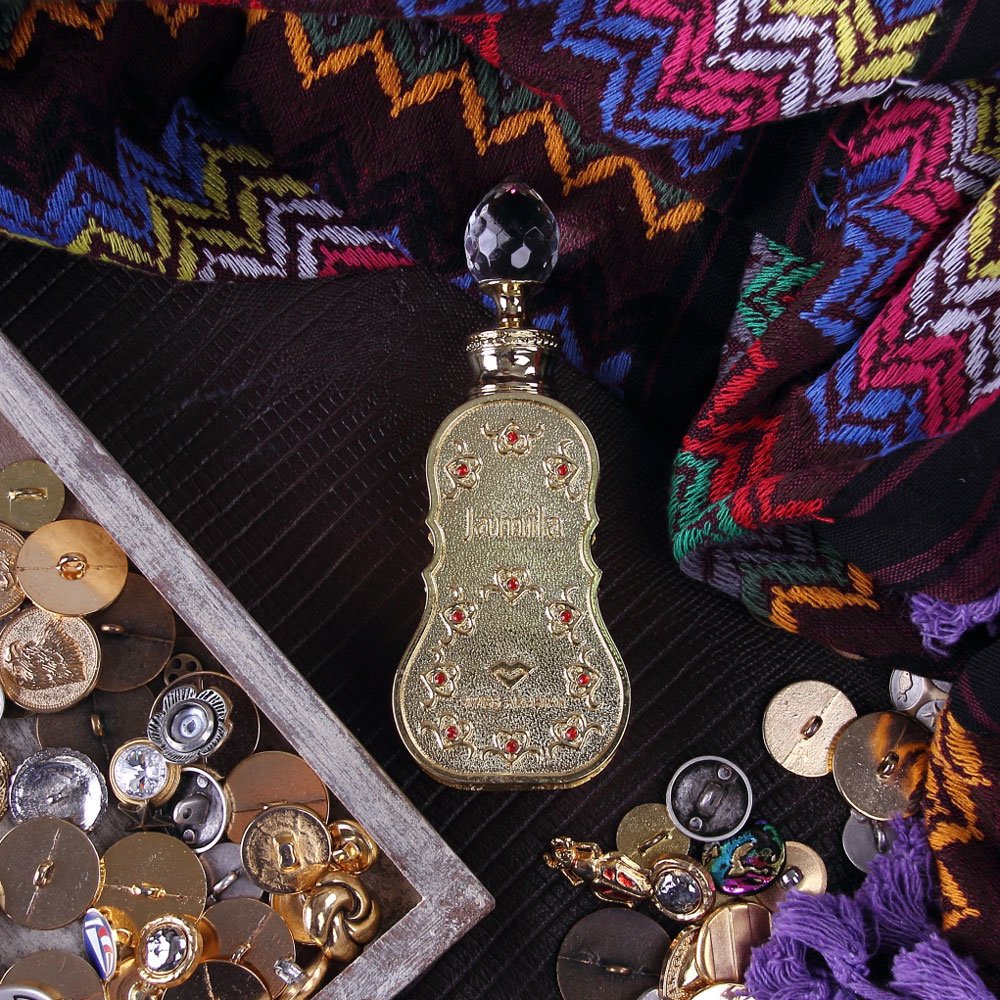 Swiss Arabian Layali Rouge - Luxury Products From Dubai - Long Lasting Personal Perfume Oil Fragrance - A Seductive Signature Aroma - 0.5 Oz