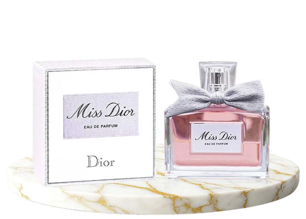 Dior Miss Dior Eau de Parfum Spray – 3.4 FL OZ / 100 mL