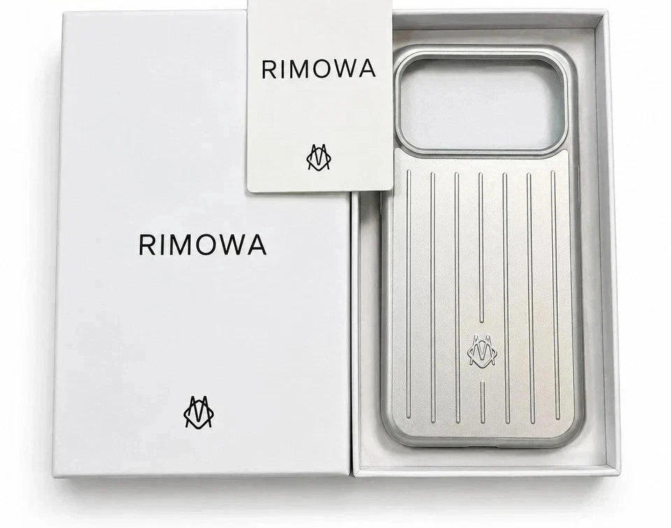 RIMOWA iPhone 17 Pro Max Case – Silver Aluminum – New - Royal Scent Shop