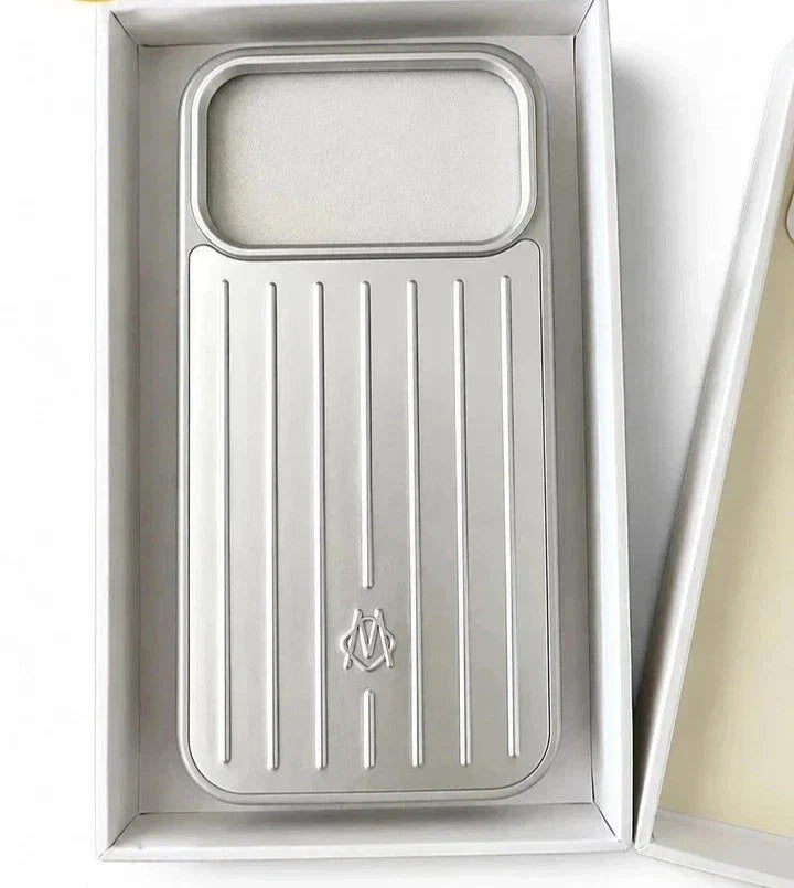 RIMOWA iPhone 17 Pro Max Case – Silver Aluminum – New - Royal Scent Shop